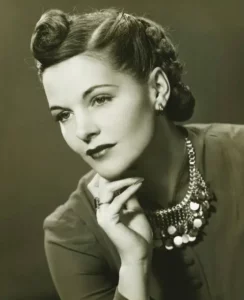 history of vintage beauty trends 1930s